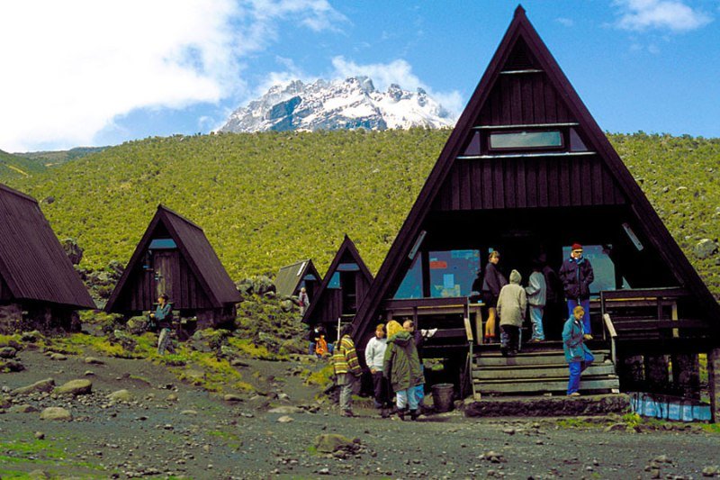 Day 4: From Horombo huts to Kibo huts